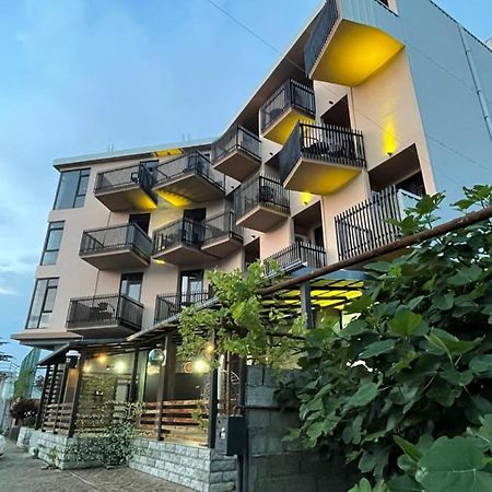 New House Kobuleti 2 Hotel Bagian luar foto