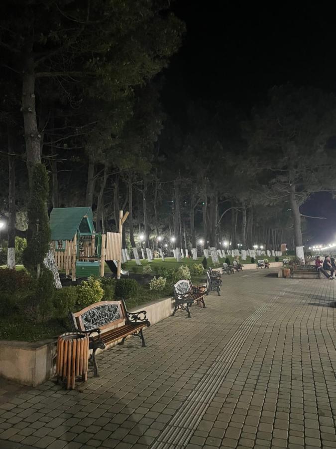 New House Kobuleti 2 Hotel Bagian luar foto