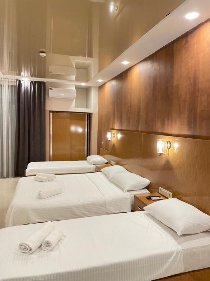 New House Kobuleti 2 Hotel Bagian luar foto