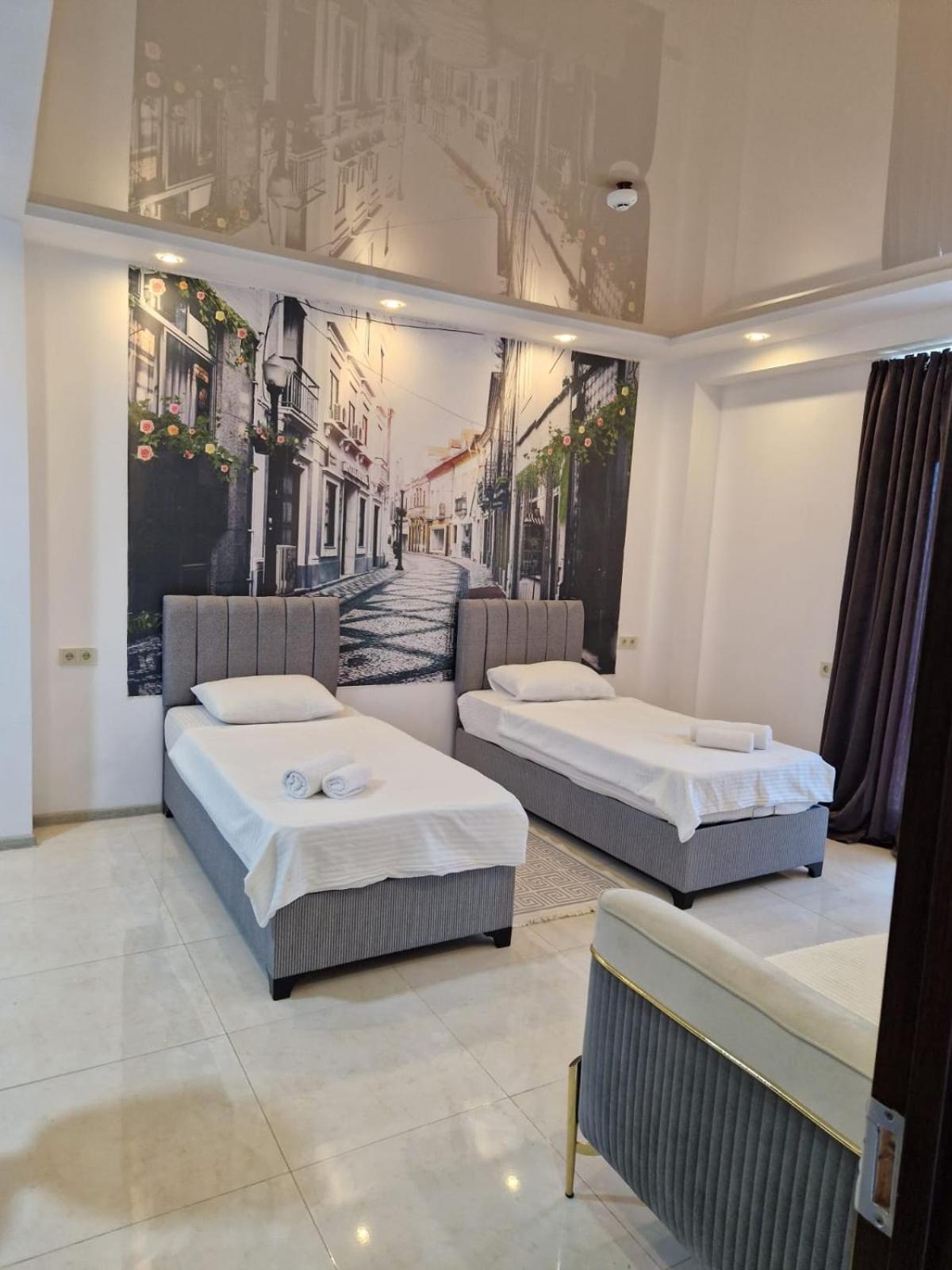 New House Kobuleti 2 Hotel Bagian luar foto